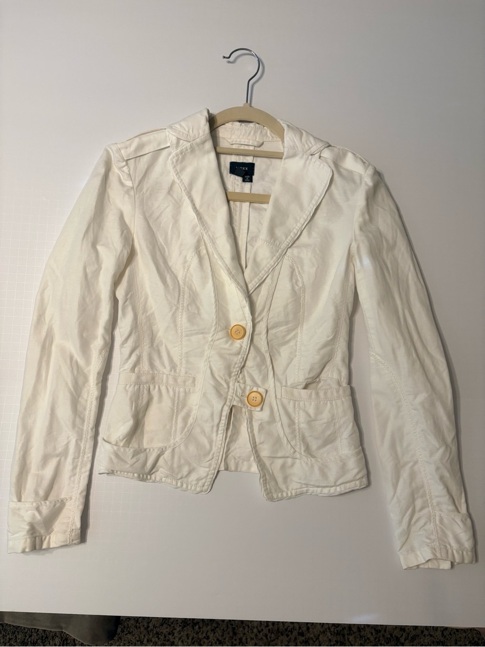 Kacey Montoya’s Closet | Mexx White Cropped Blazer